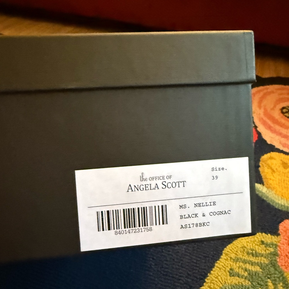 The Office Of Angela Scott Ms. Nellie in Black and Cognac - Picture 7 of 7